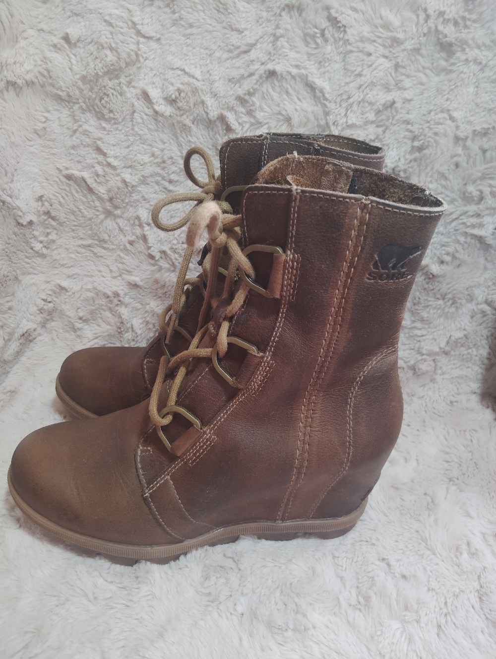 EUC!! Sorel Joan of Atric Wedge II Lace Up Leather Boots. Size 6.5 - Picture 5 of 9